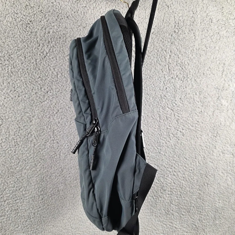 Timbuk2 Backpack Mens Medium Gray Laptop Parkside Zip Pockets‎ Organizer